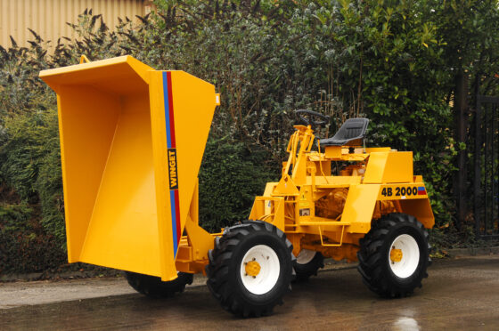 WINGET 4B2000 HT (LOW DISCHARGE SKIP) TIPPED